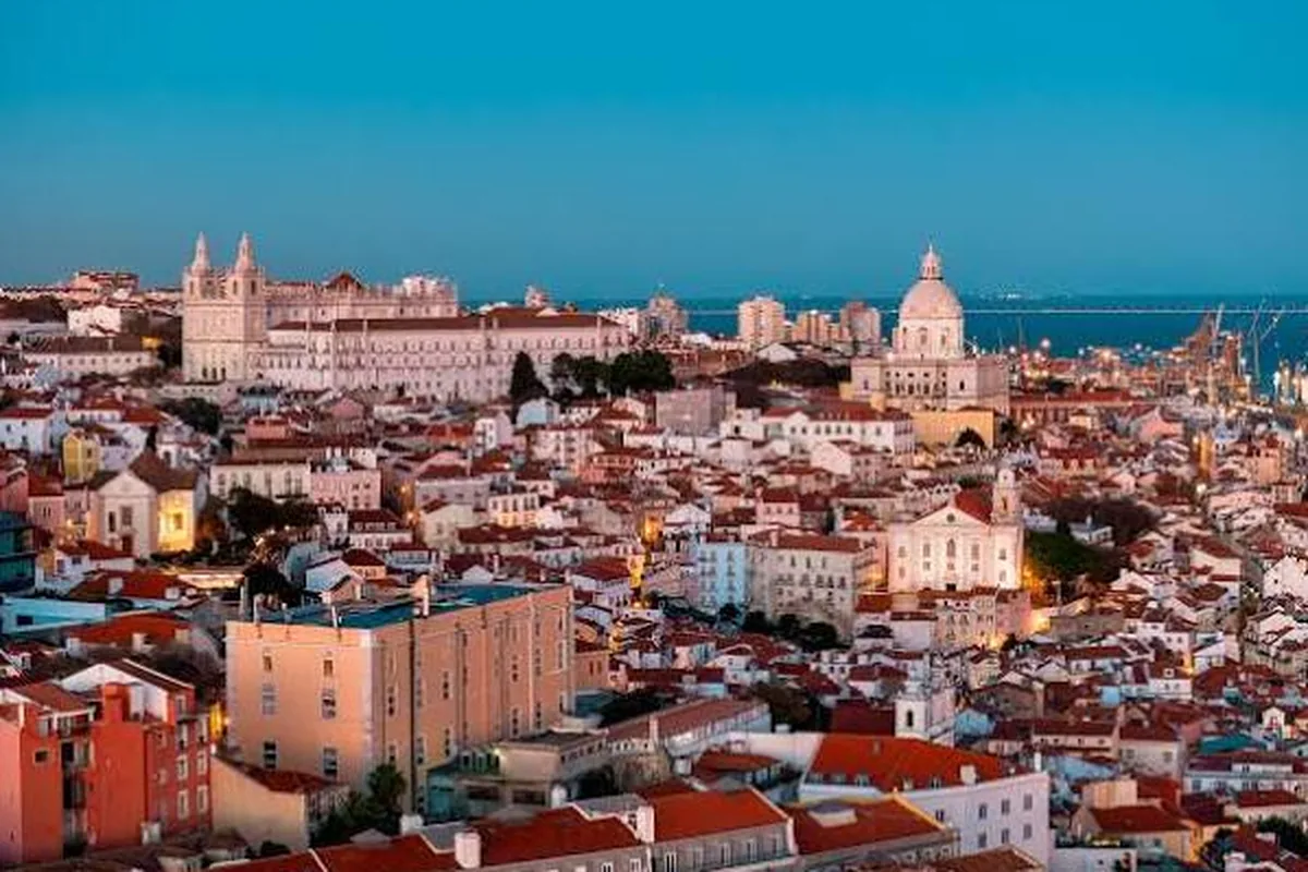 Lisbon Travel Guide: Best Time to Visit and Neighborhoods to Know